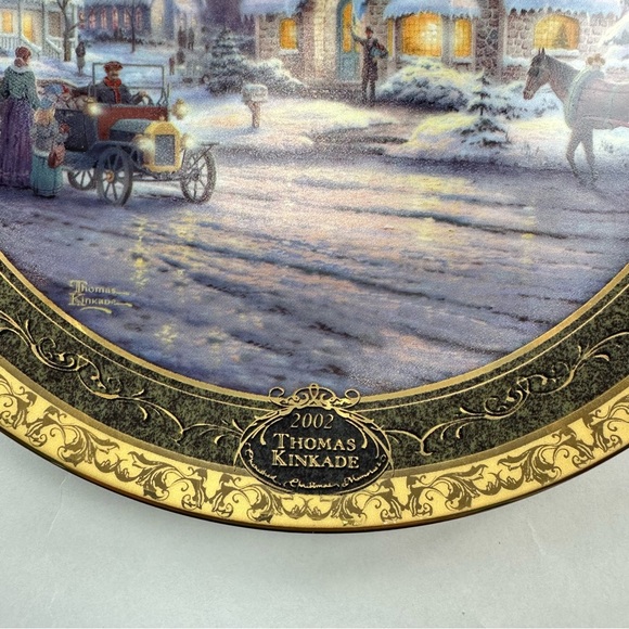 Thomas Kinkade Mrmories of Christmas /Cherished Christmas Memories Plate - Picture 3 of 9